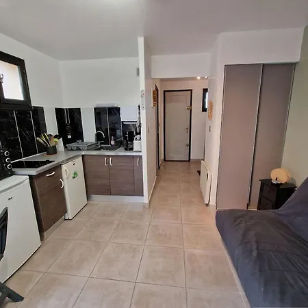 T1 Avec Terrasse, Parking, Proche Et Commodites - Fr-1-387-207 Apartament *