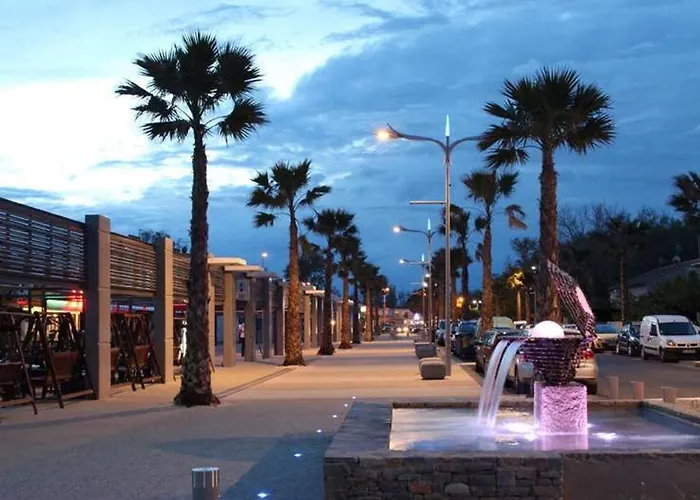 T1 Avec Terrasse, Parking, Proche Et Commodités - Fr-1-387-207 * Marseillan (Herault)